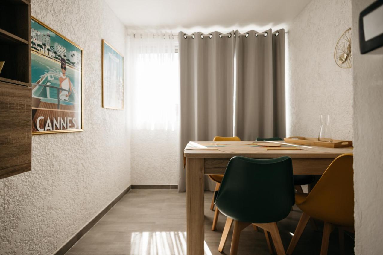 Cosy T1, A 10 Minutes A Pieds Des Plages Fréjus 外观 照片
